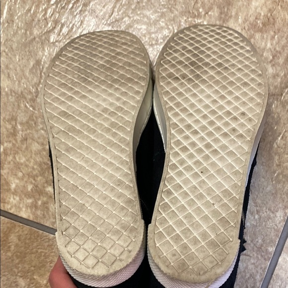 Steve Madden Black 10M Suede Ankle Boots - Picture 8 of 8